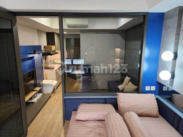 Disewakan Apartemen Collins Boulevard 1 BR Full Furnish Disewakan Apartemen Collins Boulevard 1 BR Full Furnish