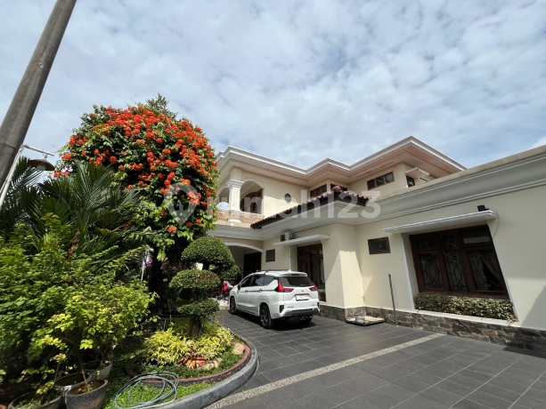 Rumah Mewah Siap Huni, Spesifikasi Premium Rumah Mewah Siap Huni, Spesifikasi Premium