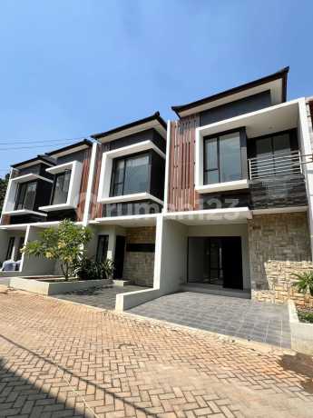 Rumah Ready Stock 2 Lantai di Sawangan Rumah Ready Stock 2 Lantai di Sawangan