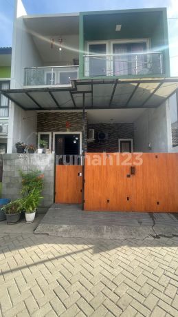 Dijual Cepat Rumah 2 Lantai Rapi Siap Huni di Alam Indah Tangerang Dijual Cepat Rumah 2 Lantai Rapi Siap Huni di Alam Indah Tangerang