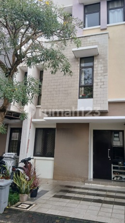 For Sale Quick 8-Room Kost Allogio Gading Serpong Near University