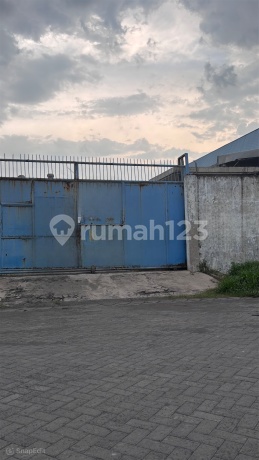 Gudang di Pergudangan Suri Mulia Margomulyo Siap Pakai