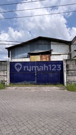 Gudang di Pergudangan Osowilangun Permai Siap Pakai