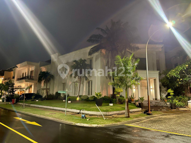 Rumah Mewah Pik1 Taman Resort Mediterania 1013M2 Tanah 800M2 Bangunan 4 Kamar Tidur SHM