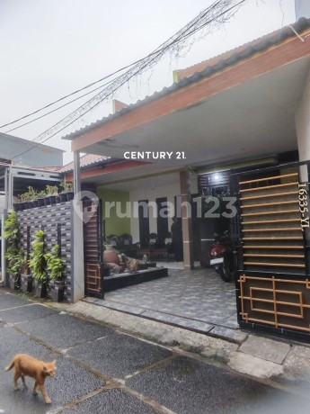 Dijual Rumah Dalam Komplek Kehutanan Karang Tengahtangerang