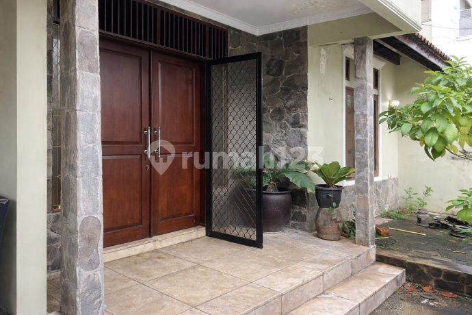 Rumah Hook Dibawah Harga Pasar di Taman Buaran Indah 1, Klender, Jakarta Timur