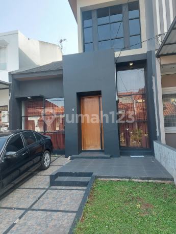 Rumah Minimalis Modern Siap Huni di Taman Ubud Karawaci