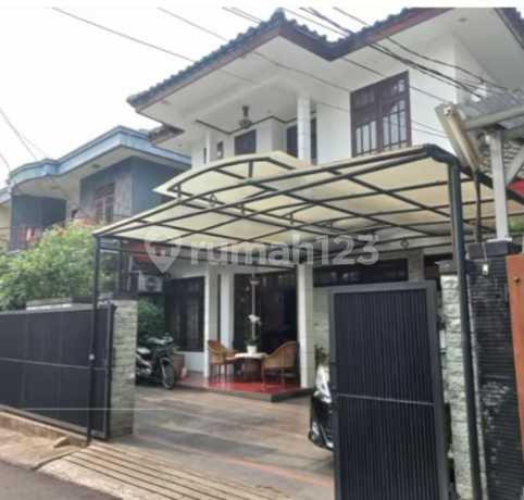 For Sale Rumah Jual Bu Lokasi Strategis Dekat Kuliner dan Dekat Scbd Area Senopati Kebayoran Baru Jakarta Selatan