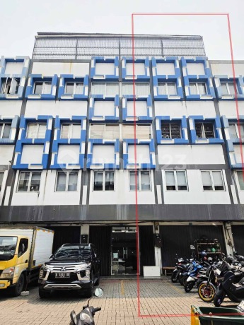 For Sale: Shop House (Ruko) Gading Bukit Indah, Kelapa Gading, 4×16 M², 5 Floors