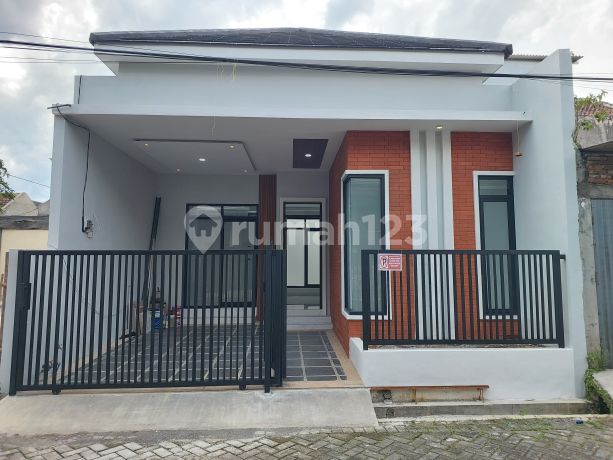 Dijual Rumah Baru Minimalis Siap Hunilokasi Sawojajar 2 , Malang