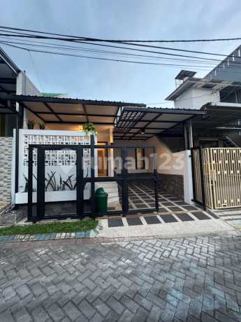 Rumah Minimalis Terawat Oma View Malang