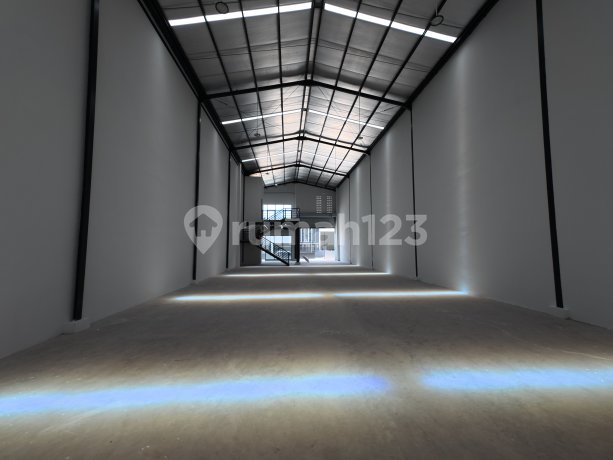 Dijual Gudang Blessindo, LT 430M2, LB 330M2, Harga 5,4M