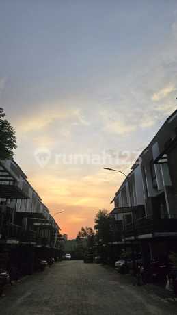 Rumah Premium Modern Minimalis Siap Huni Kahfi Park Residence Jagakarsa