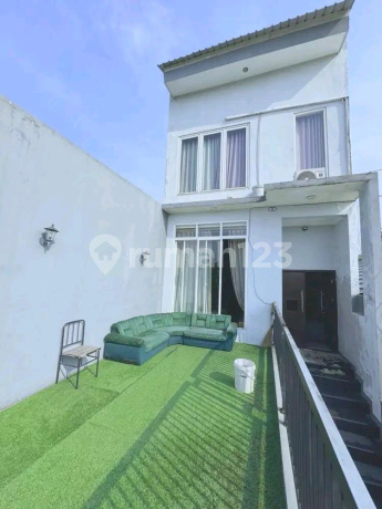 Rumah Dijual Rungkut Harapan 3 Lantai LT 100M² LB 250M² 2,3M Dekat Merr dan Industri