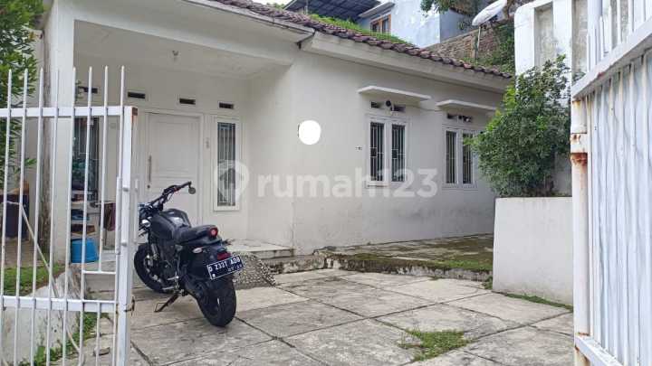 Dijual Rumah Dago Pojok Komplek Batan Dago Coblong Bandung Jawa Barat Dijual Rumah Dago Pojok Komplek Batan Dago Coblong Bandung Jawa Barat