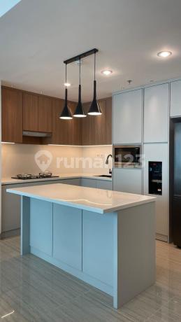 Disewakan Apartement Hillcrest House Type 4 Bedroom Furnish Lippo Karawaci Tangerang