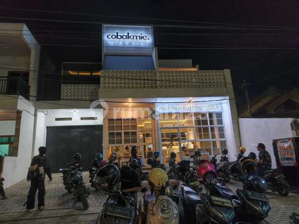 Dijual Cafe Strategis di Pkor Wayhalim - Lokasi Ramai & Siap Jalan Dijual Cafe Strategis di Pkor Wayhalim - Lokasi Ramai & Siap Jalan