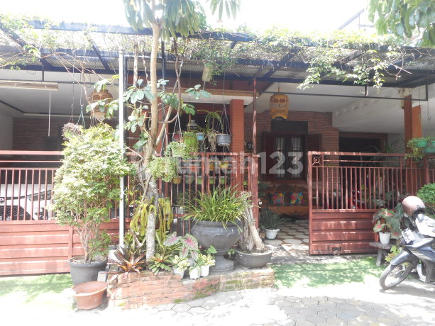 Rumah Tinggal di Perumahan Abm Permai Jalan Manunggal Kav A-71 Kota Malang