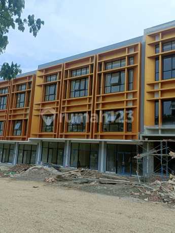2 Ruko Dsewakan Cucok untuk Kantor Dn Minimarket 2 Ruko Dsewakan Cucok untuk Kantor Dn Minimarket