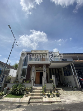 Dijual Cepat Rumah Sukajadi Taman Golf Residence 2 Lantai Full Furnished di Batam Centre Dijual Cepat Rumah Sukajadi Taman Golf Residence 2 Lantai Full Furnished di Batam Centre