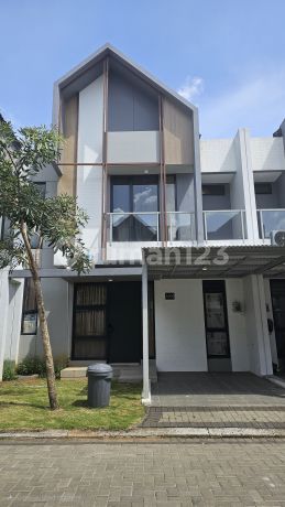 Rumah Yuthica di Jual Cepat