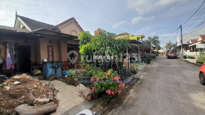 Rumah di Puri Legenda Batam Centre Semi Furnish Siap Huni Rumah di Puri Legenda Batam Centre Semi Furnish Siap Huni