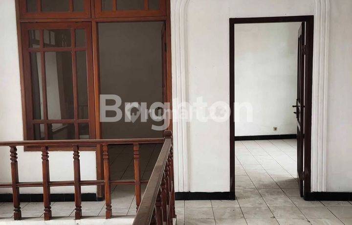 RUMAH DI KRIS KENCANA BEBAS BANJIR 