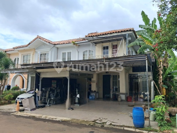 Rumah Hook Strategis 128M2 Taman Singosari Lippo Karawaci Rumah Hook Strategis 128M2 Taman Singosari Lippo Karawaci