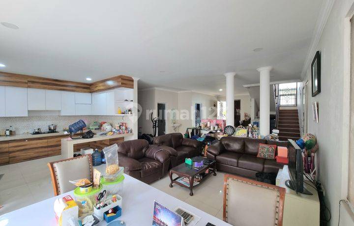 Dijual Rumah HOOK SIAP HUNI Cluster OLEASTER GADING SERPONG