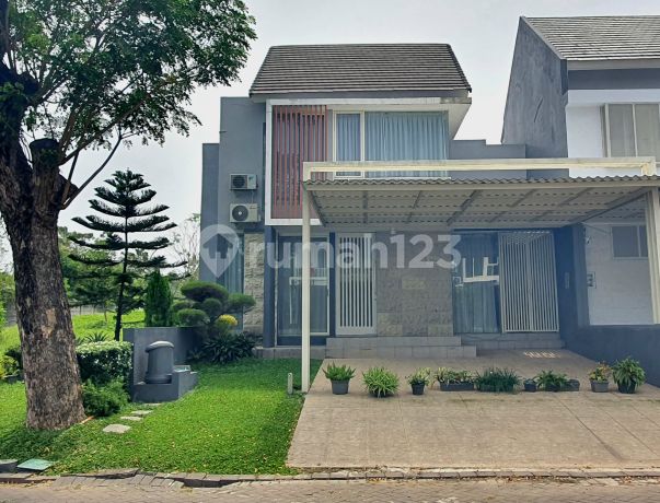 Quick Sale Well-Maintained South-Facing House Ready to Occupy