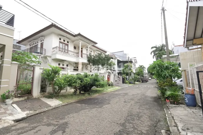 Jual Cepat Rumah Citra Gran Cibubur - 3,2 Turun 3,4 < 3,5 < 3,8 < 4,45M Nego