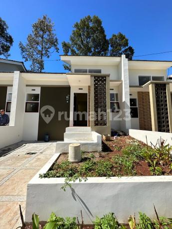 Rumah Baru di Perumahan Bumi Cileunyi Asri Rumah Baru di Perumahan Bumi Cileunyi Asri