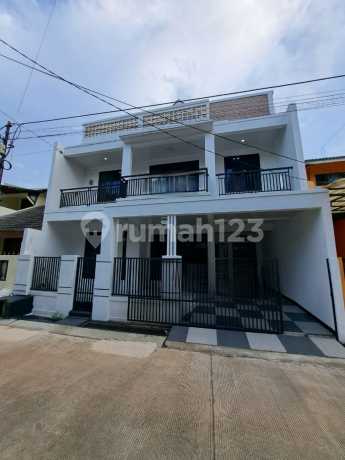 Dijual Rumah Minimalis di Pondok Cikunir Indah Bekasi Dijual Rumah Minimalis di Pondok Cikunir Indah Bekasi