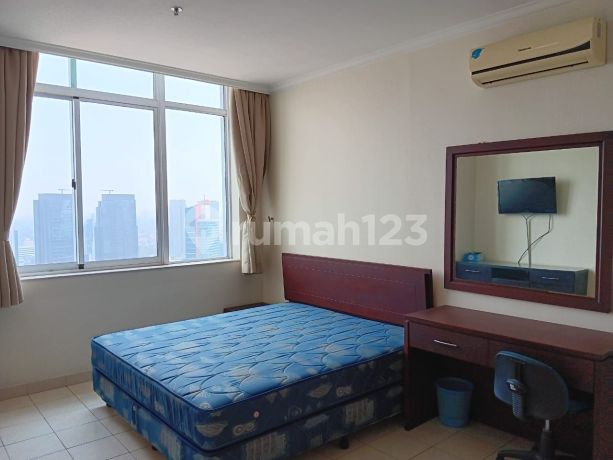 Apartemen Ambasador di jual Furnish.Startegis di lantai 32