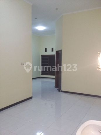 Rumah 1 Lantai, Bratang Binangun Daerah Surabaya Timur