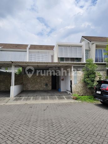 Rumah Forest Mansion Siap Huni Dekat Pakuwon Mall