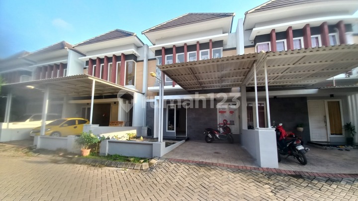 Rumah Siap Huni Area Wisata Semanggi Mangrove Wonorejo, Rungkut