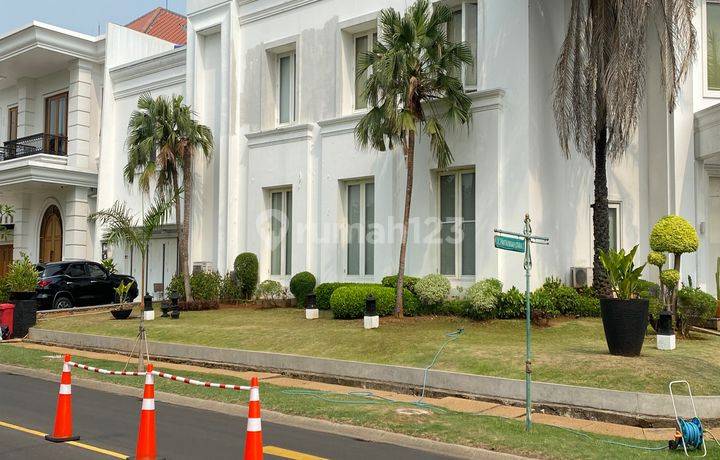Dijual Rumah Mewah Taman Resort Mediterania Pik Hoek 1013 M2