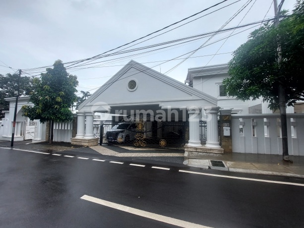 Rumah Mewah di Palem Kartika, Bambu Apus, Cipayung. Dkt ke Tol Jorr