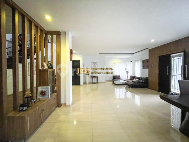 Dijual Cepat! Rumah Hook Komplek Royal Sumatera Cluster Topaz