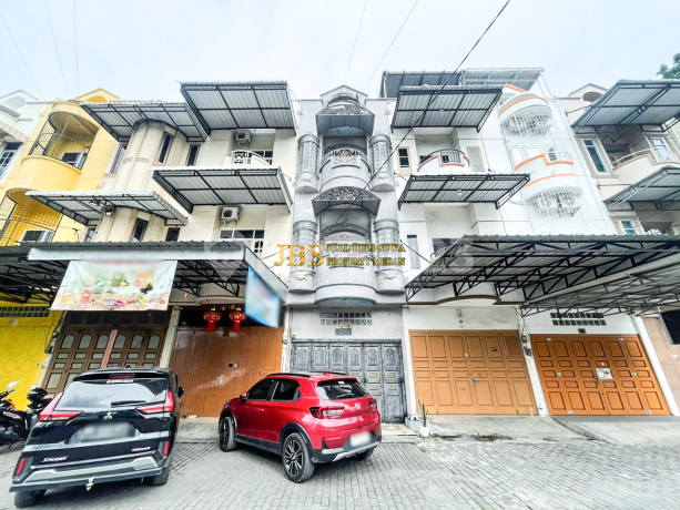 Dijual Ruko (Dalam Komplek) Komplek Taman Jemadi Indah - Medan Dijual Ruko (Dalam Komplek) Komplek Taman Jemadi Indah - Medan