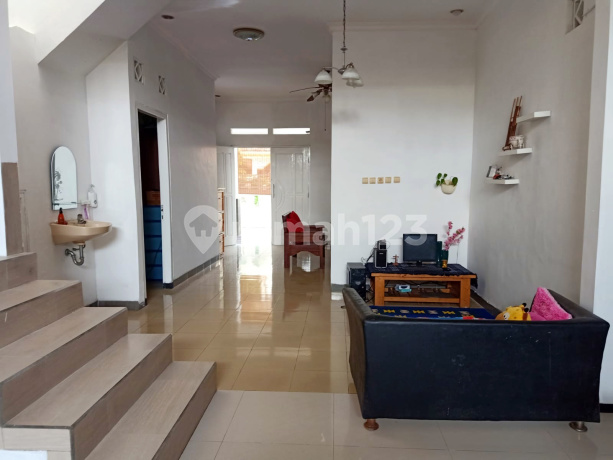 Dijual Rumah Perumahan Mojoroto Indah Strategis Semi Furnished Dijual Rumah Perumahan Mojoroto Indah Strategis Semi Furnished