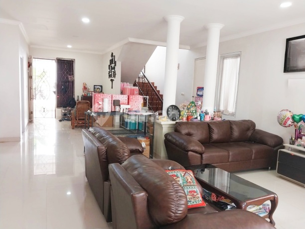 Oleaster Hook Gading Serpong Cheap House Oleaster Hook Gading Serpong Cheap House