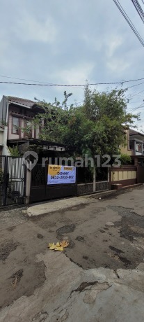 Rumah 2 Lantai SHM di Sukaati Permai, LT 211M² Rumah 2 Lantai SHM di Sukaati Permai, LT 211M²
