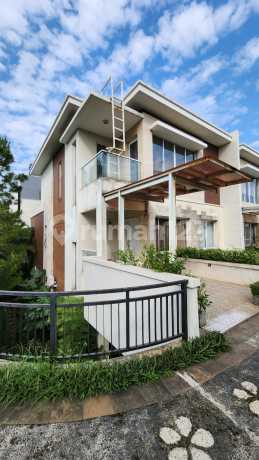 Dijual Rumah 3 Lantai Posisi Hook Di River Valley Residence Lebak Bulus