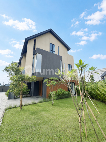 Dijual Brand New House Hook Cavana Lebak Bulus Jakarta Selatan Dijual Brand New House Hook Cavana Lebak Bulus Jakarta Selatan