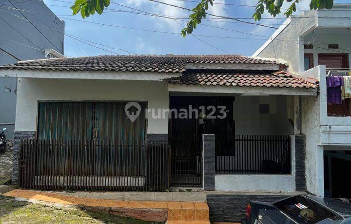 Rumah Murah di komplek Griya Jatinangor Butuh Uang Segera