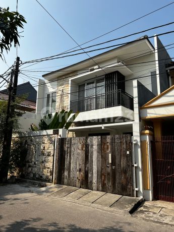 Rumah Kelapa Gading Bagus Dan Rapi Bebas Banjir Luas 150m Dengan Interior Yang Cantik