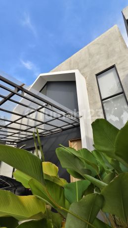 Di Jual Rumah Industial 2 Lantai di Titian Kencana Bekasi Di Jual Rumah Industial 2 Lantai di Titian Kencana Bekasi