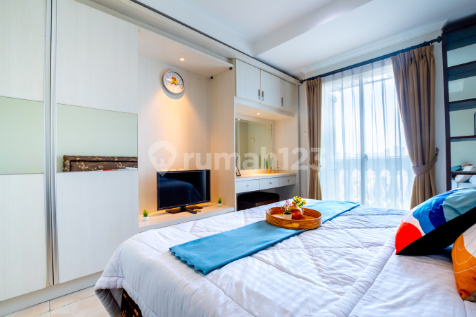 1BR Apartment for Rent in The Boulevard Area, Tanah Abang - Near the area, Monas, Thamrin, Sarinah, Palmerah, Gambir, Menteng. 1BR Apartment for Rent in The Boulevard Area, Tanah Abang - Near the area, Monas, Thamrin, Sarinah, Palmerah, Gambir, Menteng.